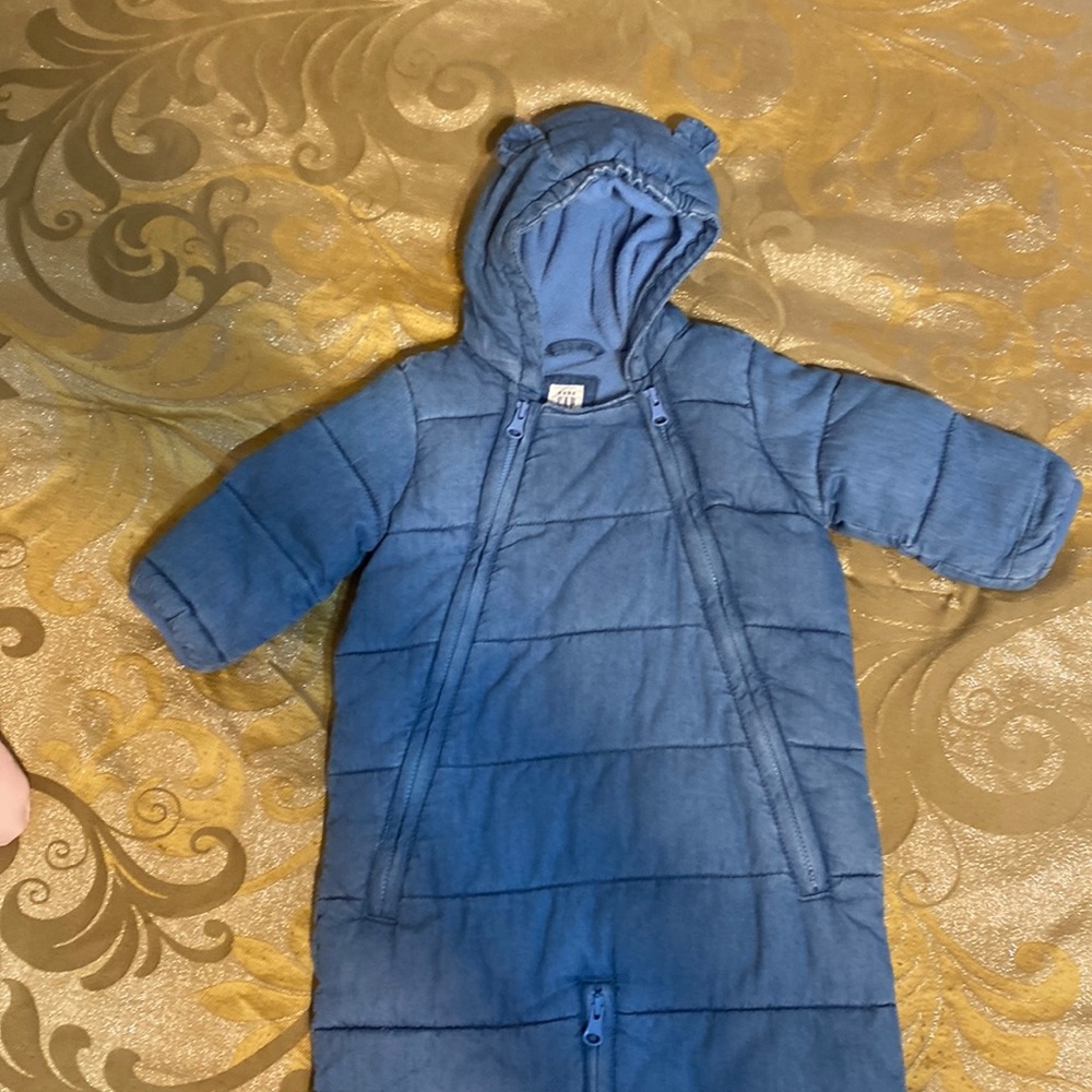 Gently Used Baby Gap 0-3 months bunting snowsuit in chambray/denim